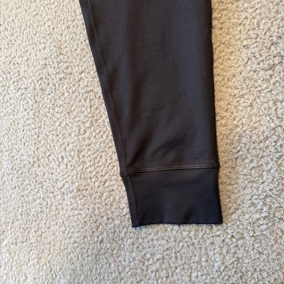 Vuori Sunday Performance Jogger V416 Size Medium 29” Color Black - Picture 5 of 15